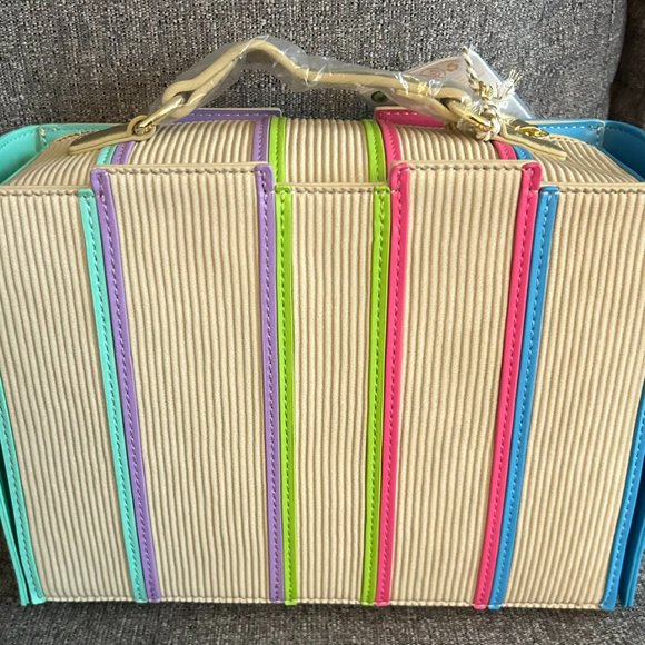 Loungefly Disney Princess Books Classics and Exclusive Volume 2 Crossbody Bags - Picture 9 of 14